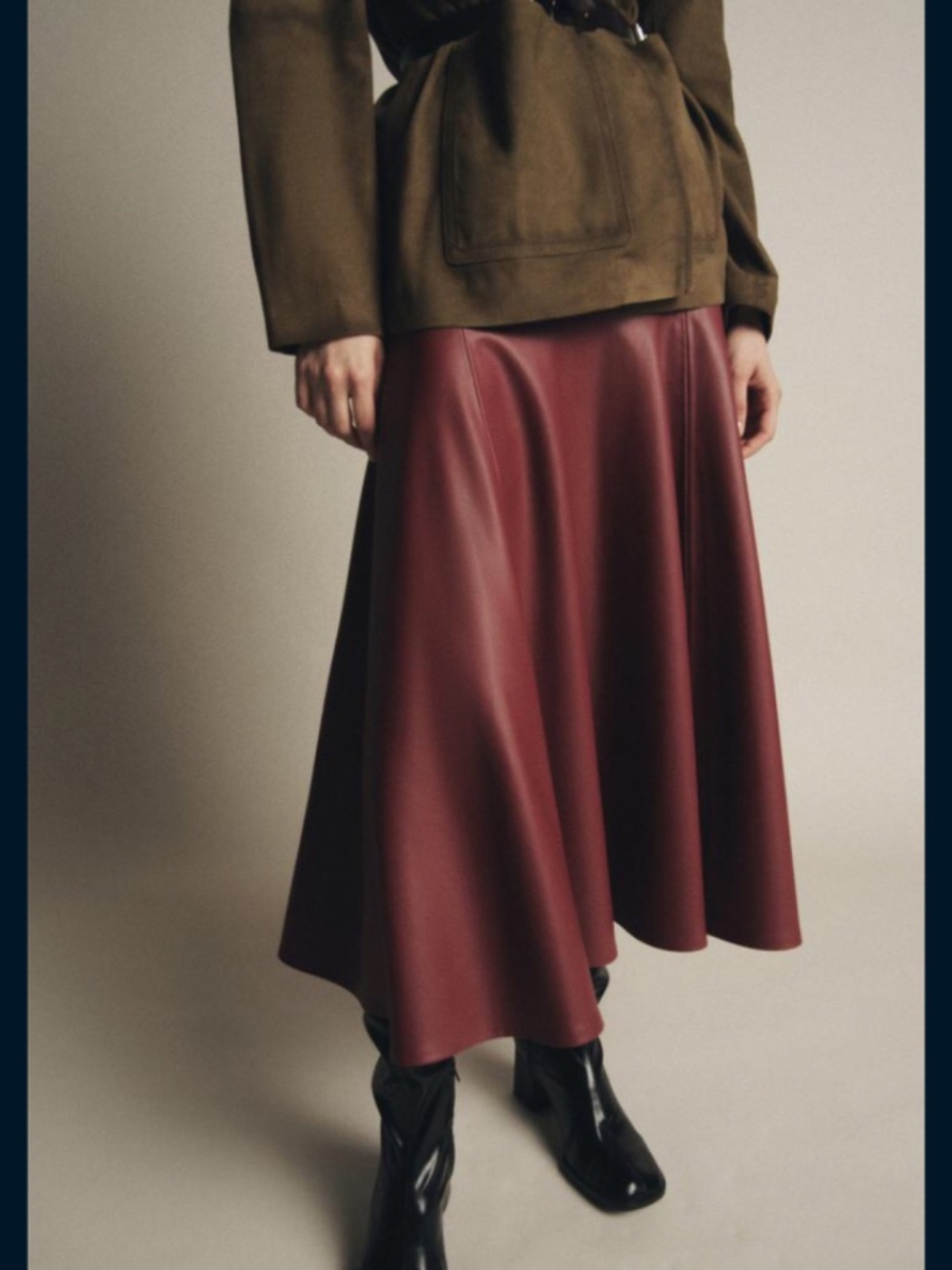 Zara🔥Midi Skirt Faux Leather Burgundy Flared Bottom Chic Influencer Size Med